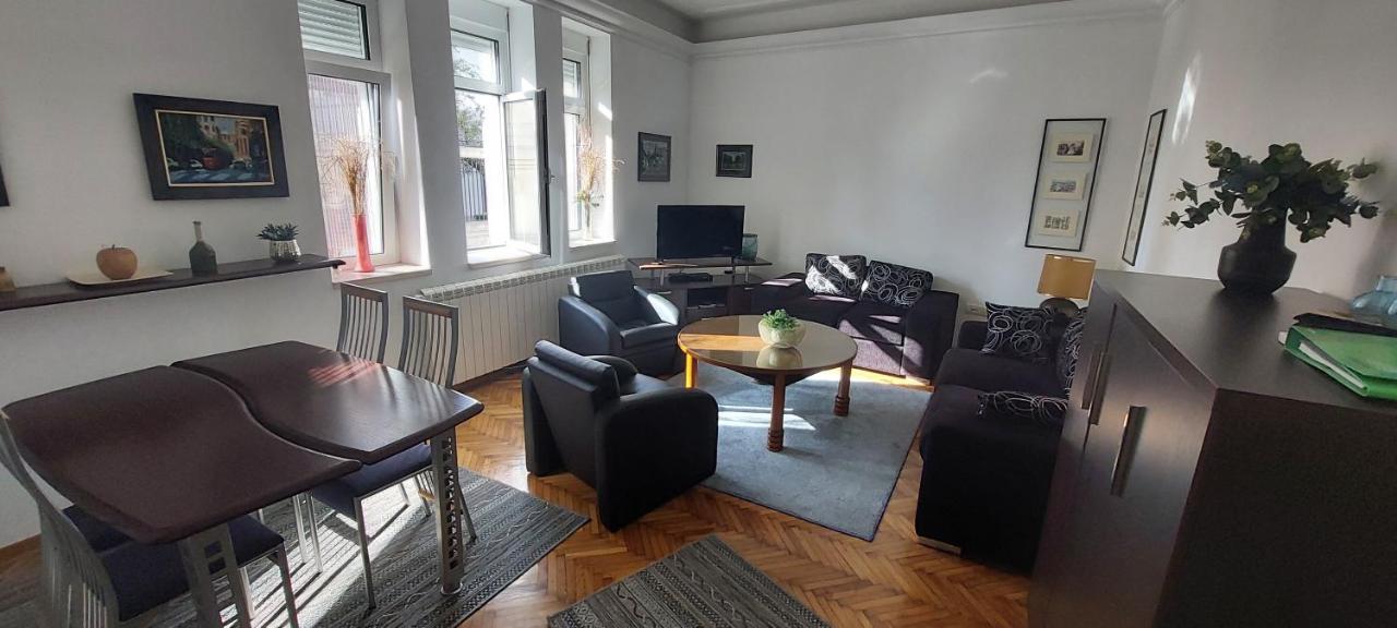 Fortress 1: Quiet, Lux 50M2 , Apartment In The Pedestrian Zone Belgrade Luaran gambar